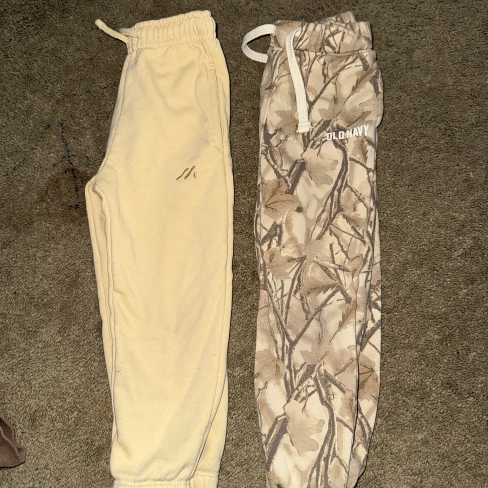 Old Navy and Zara Kids Sweatpants in Cream and Tan Camo